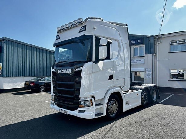 SCANIA S450 For Sale